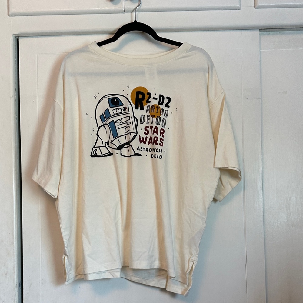 Disney Park Exclusive Star Wars Cream T-Shirt